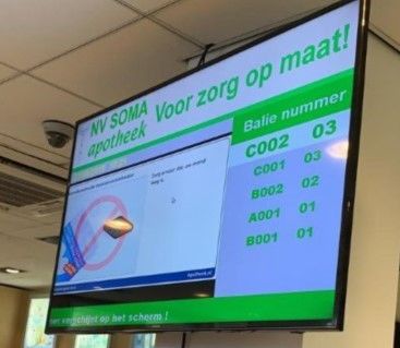 Queue Ticket Kiosk with Touch Screen and Integrated Thermal Printer for Automatic Queuing Solutions in Various Business Environments
